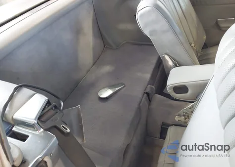 1985 Mercedes-Benz 380 Sl z USA, uszkodzony, nr VIN WDBBA45C2FA021322